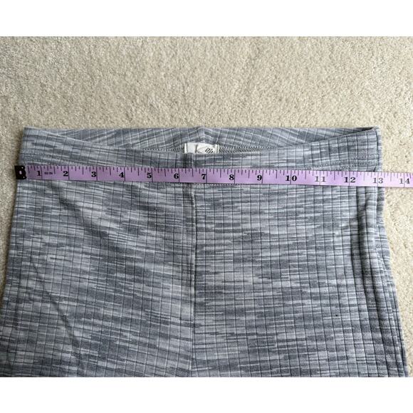 Aerie: Gray Lettuce Hem Ribbed Flared Pants - Picture 7 of 9